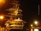 nave scuola Amerigo Vespucci Livorno notturno