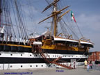 nave scuola Amerigo Vespucci Livorno
