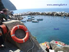 Cinque Terre Riomaggiore porto salvagente