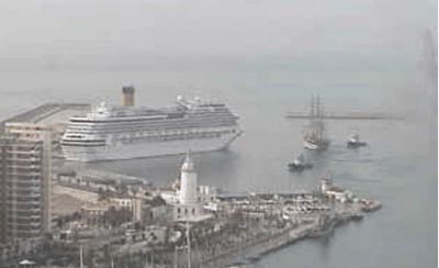 nave scuola amerigo vespucci partenza salpa malaga