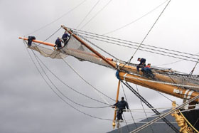 nave scuola amerigo vespucci lavori vita a bordo