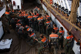 nave scuola amerigo vespucci lavori vita a bordo