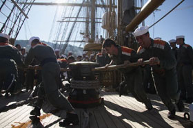 nave scuola amerigo vespucci lavori vita a bordo