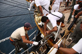 nave scuola amerigo vespucci lavori vita a bordo