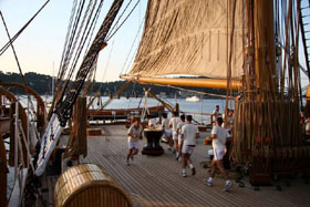 nave scuola amerigo vespucci lavori vita a bordo