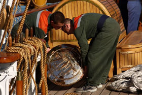 nave scuola amerigo vespucci lavori vita a bordo