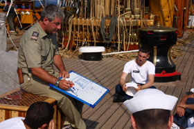 nave scuola amerigo vespucci lavori vita a bordo