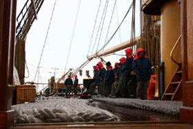 nave scuola amerigo vespucci lavori vita a bordo