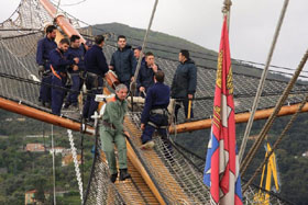 nave scuola amerigo vespucci lavori vita a bordo
