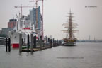 lavori in porto nave amerigo vespucci amburgo
