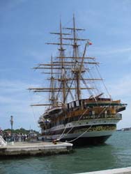 nave scuola amerigo vespucci venezia