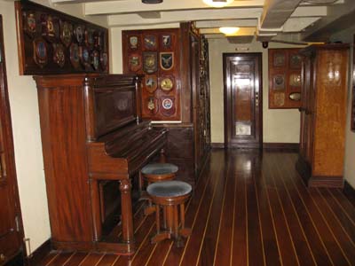 il pianoforte della nave scuola amerigo vespucci