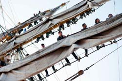 a bordo della nave vespucci a riva vele