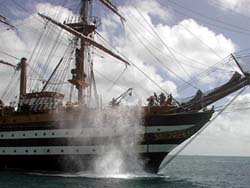 nave scuola amerigo vespucci orgoglio italiano